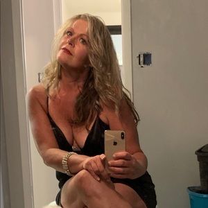 Meet your Posher, Marilyn